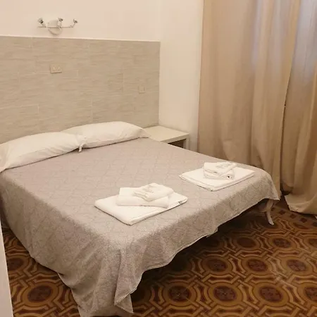 Hotel Mirafiori 2*